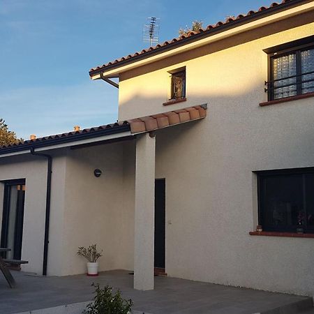 Grande Chambre Privee Avec Salle De Bain Et Wc Labarthe-sur-Leze Εξωτερικό φωτογραφία